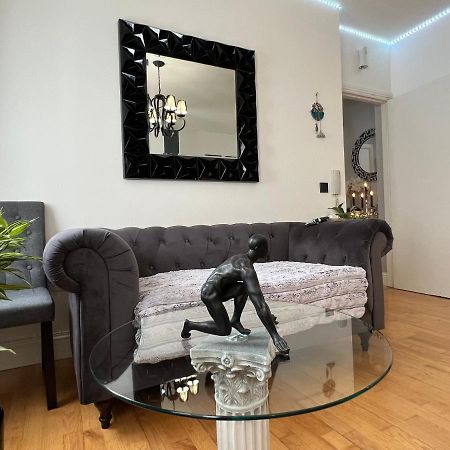 Lovely Apartment In Cork Dış mekan fotoğraf